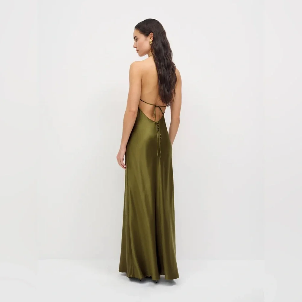 Reformation Jeany Silk Dress In Moss Garden, NWOT, NEVER WORN, NO FLAWS. - Picture 4 of 16
